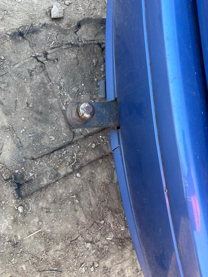 2004 Ford Falcon Tow Bar BA Series Sedan/Wagon Petrol Auto #B886 - image 1 of 4