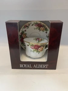 NOS Royal Albert England Old Country Roses 2-pc Tea Coffee Cup & Saucer Set - Picture 1 of 5