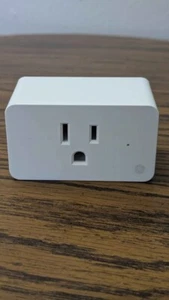 C by GE On/Off Smart Plug - Works with alexa/Google Assistant (wi-fi plug) - Picture 1 of 2