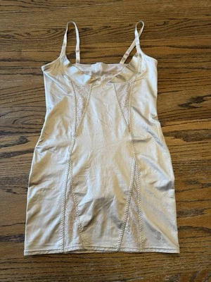 Jennifer Lopez Mujer Íntima Forma Sin Costuras Deslizable Correas Ajustables Desnudo XL Foto 1 de 4