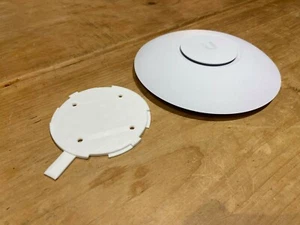 Ubiquiti Unifi U6-LITE - Unifi 6 Lite Wireless Access Point Mounting Plate - Afbeelding 1 van 2