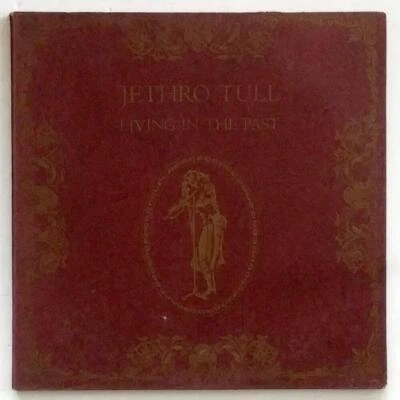 JETHRO TULL Living In The Past 1972 Double LP Terre Haute first pressing - Image 1 of 4