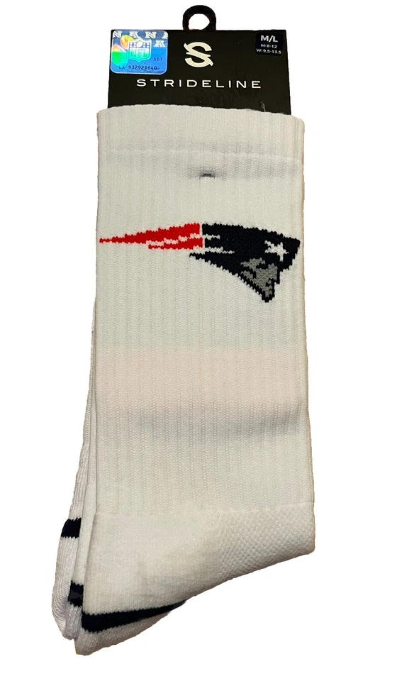 ONE PAIR MENS STRIDELINE NEW ENGLAND PATRIOTS CREW SOCKS SIZE LARGE 8-12
