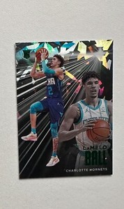 2020-21 Panini Chronicles Green Ice #201 LaMelo Ball Essentials RC rookie #X2802