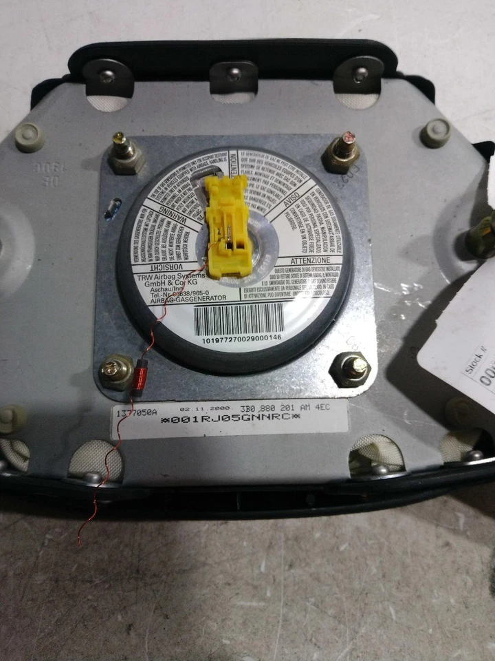 2002 Volkswagen Golf Steering Wheel Air Bag Red OEM 3B0880201AM4EC 180k Miles Foto 1 de 4