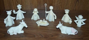 Vintage Sigillo Garanzia Creamy White Plastic Nativity Set 10 Pcs Marked Italy - Bild 1 von 8