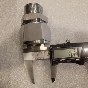 Montaje de tubo Swagelok 316 SS macho Conn 1,10" tubo OD x 1" MNPT - Imagen 1 de 10