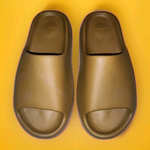 YEEZY ocra SLIDE BY ADIDAS scarpe slide taglia UK 9 EU 43 43 5 US 9