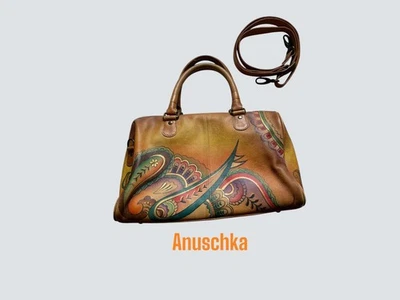 Bolso de cuero marrón Anuschka Saddle - Paisley pintado a mano | Poco uso Foto 1 de 4