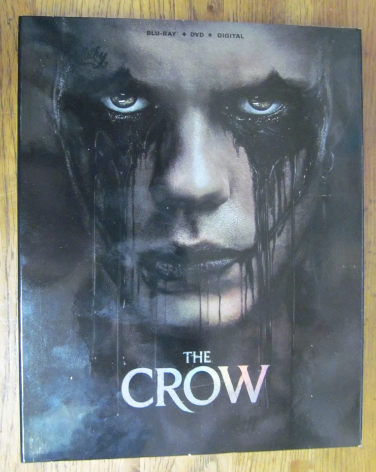 THE CROW BLU RAY & DVD COMBO 2 DISC SET BILL SKARSGARD W/SLIPCOVER FREE SHIP - Image 1 of 1