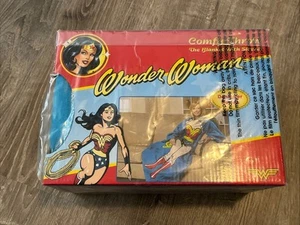 DC Comics Elite Wonder Woman Adult Comfy Throw Blanket With Sleeves 48”x 71” - Picture 1 of 6