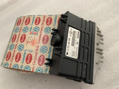 VW Golf 3 Mk III Steuergerät Motorsteuergerät 0261203186 187 8A0907311M Neu NOS - Image 1 of 4