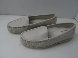 Propét Women's Comfy Walker Loafer Size 9W - Picture 1 of 10