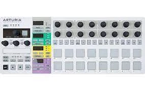 Arturia BeatStep Pro - Image 1 of 2
