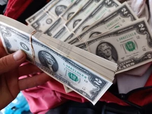 1 confezione AU/BU da mattoni di San Francisco ($200) 100 banconote consecutive da due dollari - Foto 1 di 13