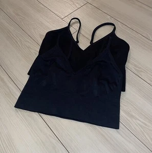 2 GAP Body Seamless Bralettes Bras Unlined Wire Free Womens M Medium Black - Picture 1 of 6