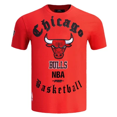 Pro Standard - NBA Chicago Bulls Old English Men's Tee - Red - Image 1 of 4