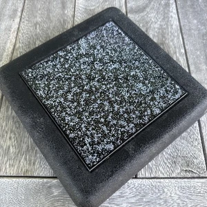 Mikrowelle beheizbare KERAMIK UNTERSETZER KOCHPLATTE Speisenwärmer von Heatwave schwarz 6”X 6”  - Bild 1 von 3