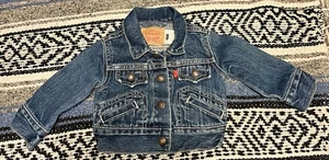 Levi’s Denim Button Up 6-9 Month Olds Preowned Great Condition - Picture 1 of 2