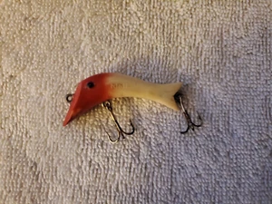 Vintage Creek Chub Bait Company Nikie Red Head White Body Tougher Lure - Bild 1 von 5