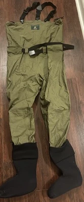 ORVIS WADERS, Size M, ORVIS WADING SHOES, Size 10/10.5, ORVIS VENTED BAG - Image 1 of 4