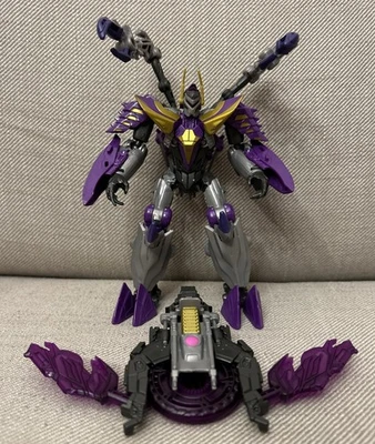 Transformers Takara Generations Kickback complete TG-08 FOC Fall of Cybertron - Image 1 of 4