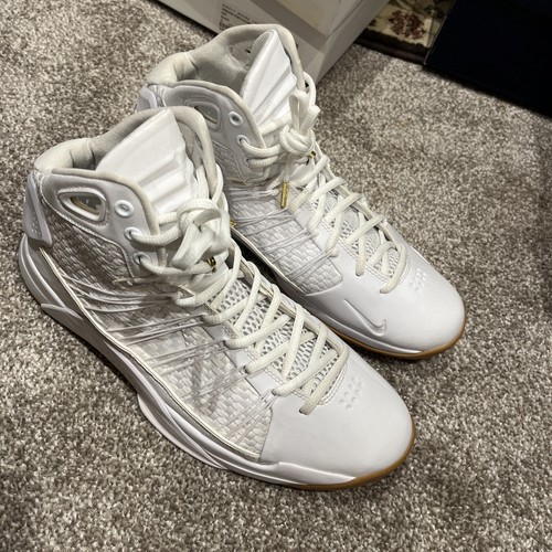 NIKE Kobe Hyper Dunk Deluxe Regno Unito 9