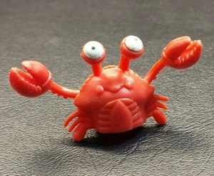 Vintage Russ Crazy Creature Red Crab Rubber Finger Puppet Monster Figure - Picture 1 of 3