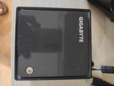 Gigabyte GB-BXBT-2807 Celeron N2807 1,58 GHz seconda mano | Vendi - Immagine 1 di 4