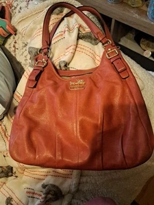 Authentic Coach Madison Maggie Burnt Orange Leather Hobo Shoulder Purse EUC - Picture 1 of 13