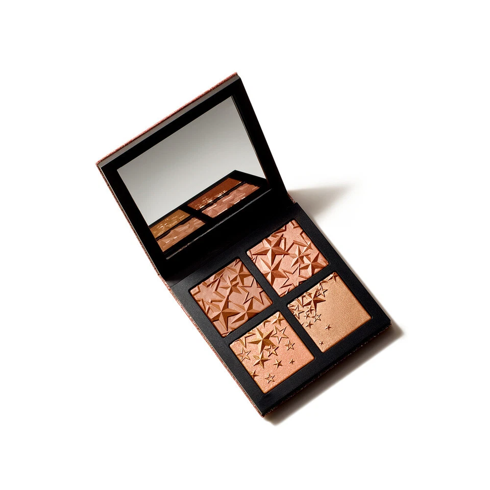 M.A.C.  STAR-DIPPED FACE COMPACT: MEDIUM DEEP AUTHENTIC LIMITED EDITION - Image 1 of 3