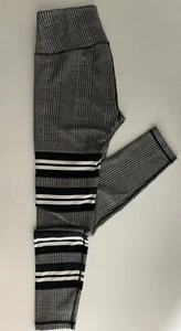 Lukka Lux Women’s Splice II Plaid 7/8 Leggings Black & White SZ M Pre-Owned - Picture 1 of 3