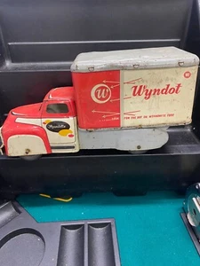 Vintage Original Metal Wyandotte Toys Package Delivery Truck - Picture 1 of 16