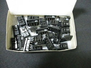 *NEW* (BOX OF 50) IDEC SH1B-62 RELAY SOCKET - Picture 1 of 3