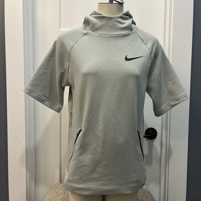 Nike Hombres Gris Claro Dri-Fit Spotlight Manga Corta Sudadera con Capucha Bolsillos con Cremallera Talla XL Foto 1 de 4