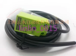 1Pcs New HANYOUNGNUX proximity switch HYP-18S-5NAF - Picture 1 of 3