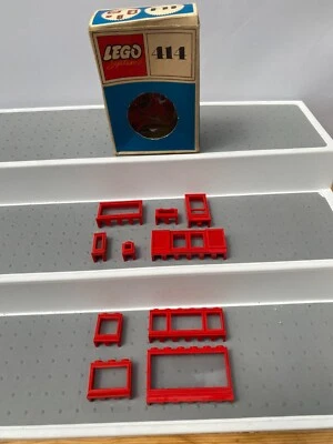Vintage 1960s Lego Windows Parts Pack Excellent Complete RED 414-3 1970 - Image 1 of 4