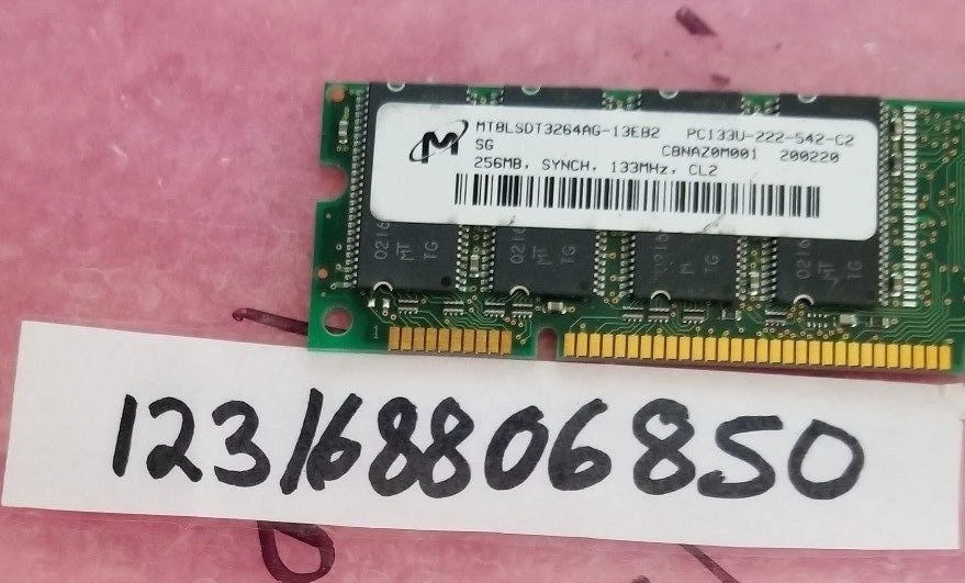 256MB 1RX8 SDRAM SDR SYNCH PC133 CL2  133MHZ 168PIN NON-ECC SINGLE RANK  32X8  - Image 1 of 1