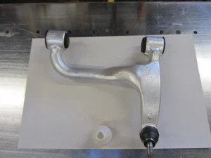 Genuine Mercedes ML Left Rear Upper Control Arm, 1633520401, read notes. - Picture 1 of 11