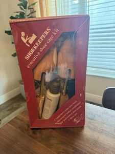 Shoekeepers Executive Shoe Care Kit (Rochester Shoe Tree Company)  - Picture 1 of 5