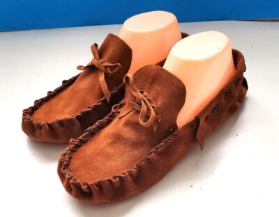Handmade Women Suede Home Slippers/Moccasin Super Soft Brown Size 6-6.5 (9.5in) - Image 1 of 4