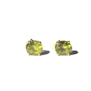 Oval Genuine Peridot Earrings set in 14kt Gold (945) - Picture 1 of 2