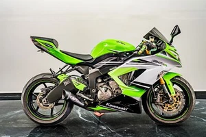 2015 Kawasaki Ninja - Picture 1 of 34