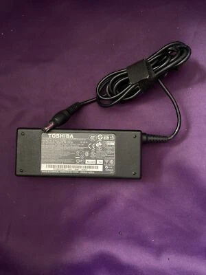Cargador Adaptador Original Toshiba ADP-75SB BB / PA3468E-1AC3 19V 3.95A (165) Foto 1 de 4