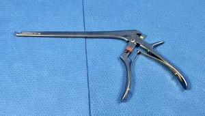 SSI Ultra 58-4200J Kerrison Rongeur - Bild 1 von 6