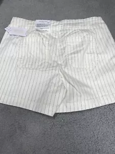 Women's Shorts Westbound Park Ave Fit White Pull On black pinstripe 16P - Picture 1 of 9