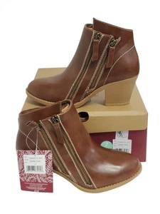 MUK LUKS Womens Yellowstone Yardley Ankle Boot Shoes in Dark Tan Size 7 US NEW - Picture 1 of 10