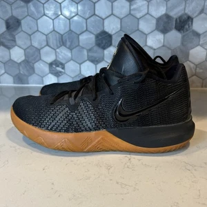 Talla 11 Hombres - 2018 Nike Zoom Kyrie Flytrap Negro/Dorado/Goma - Excelente - Imagen 1 de 19