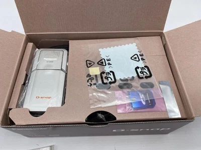 Vintage Panasonic D-Snap SD Pocket SizeDigital Camcorder - Silver (SV-AV50PP-S) - Image 1 of 4