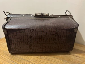 Vintage Antique Gladstone Doctors Leather Bag - Picture 1 of 7
